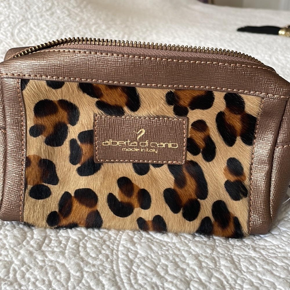 Small leather purse